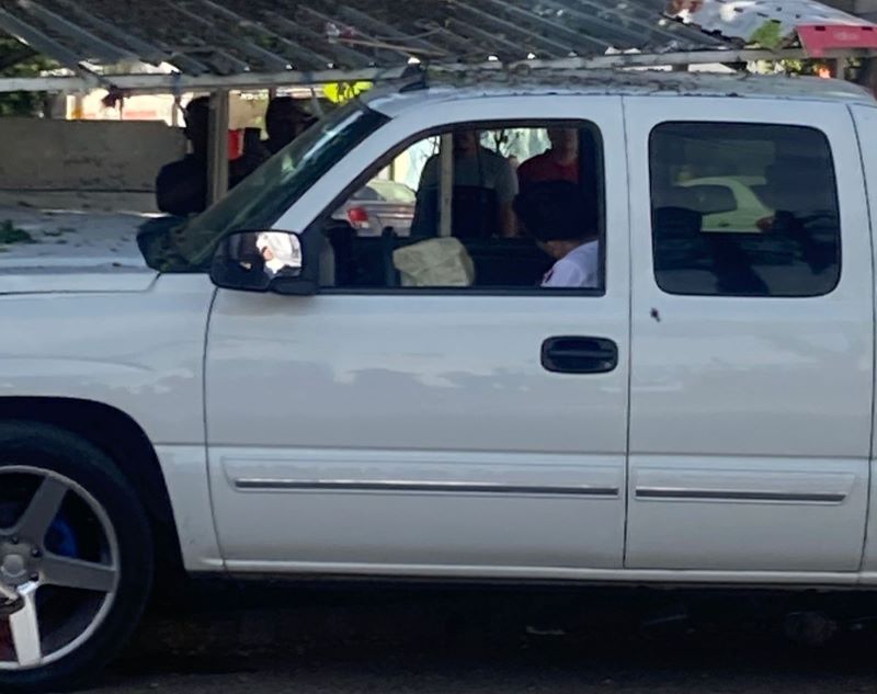 asesinado en camioneta
