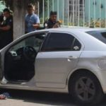Mujer de 46 años y niño de 6 mueren al ser atacado a balazos el vehículo en que viajaban