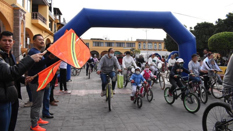 Paseo ciclista en Villagrán