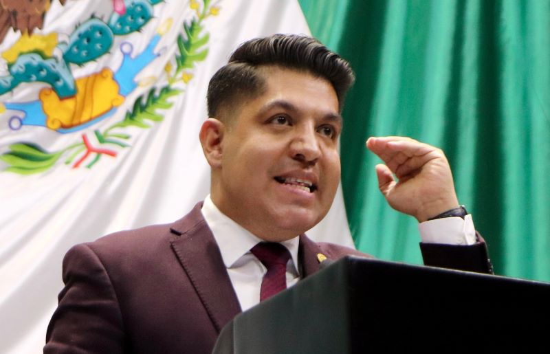 Senador Emmanuel Reyes Carmona