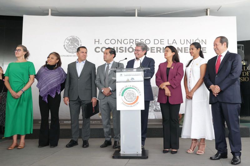 Ricardo Monreal dos periodos