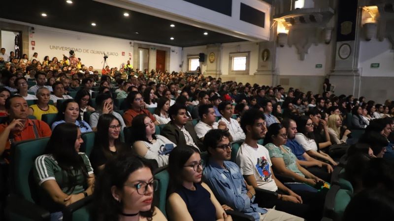 Verano de la ciencia UG