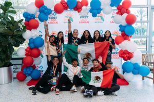 Estudiantes robótica