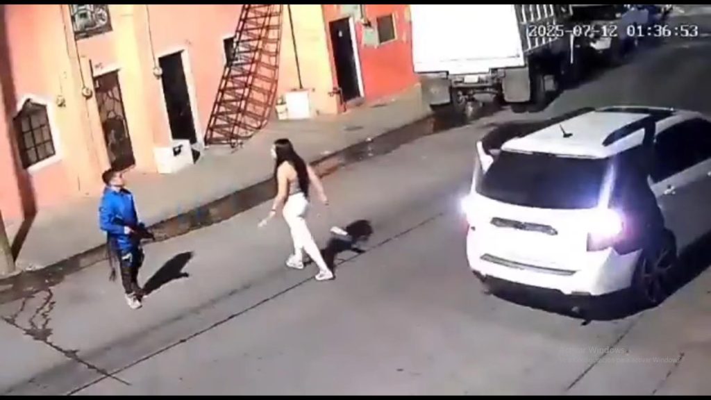 Mata a expareja