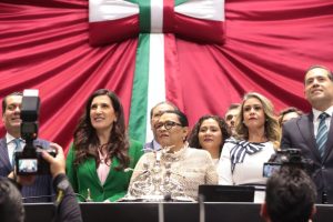 Comparecencia de Rosa Icela