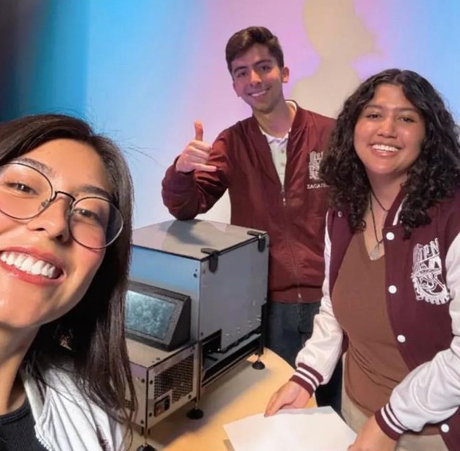 Estudiantes del IPN crearon escaner Braile.