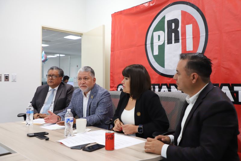 Conferencia de prensa PRI