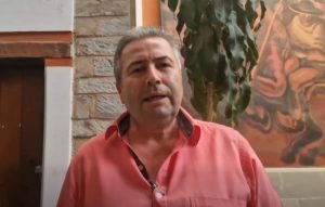 Neal Ávalos
