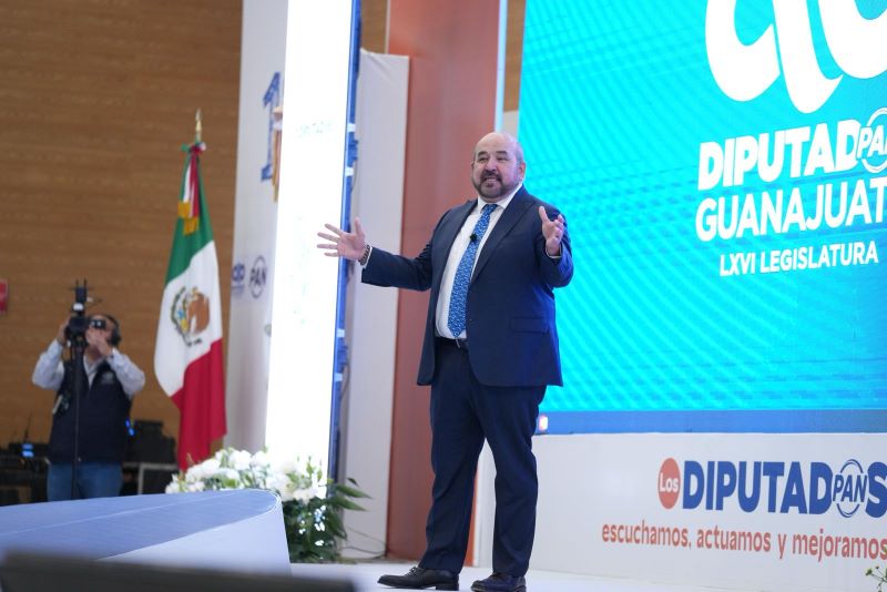 Diputado Jorge Espadas, coordinador del GPPAN.