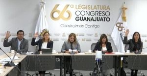 Diputados panistas de la comisión de justicia.