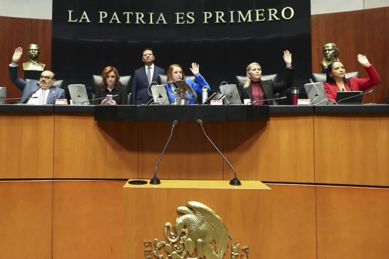 Mesa directiva del Senado de la República 5XI25