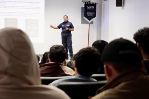 Policía cibernética