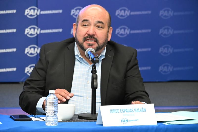 Diputado Jorge Espadas Galván,.