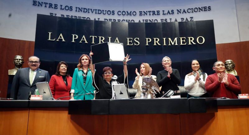 Ernestina Godoy, nueva titular de la FGR.