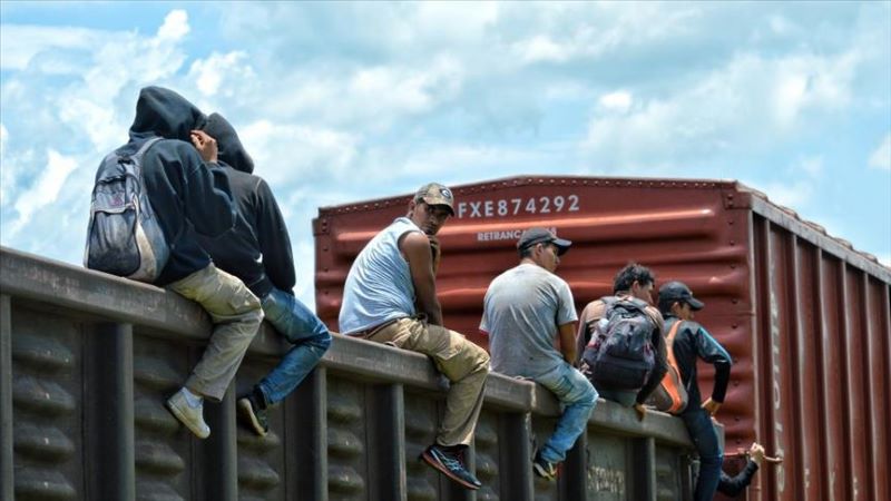 Migrantes en tren