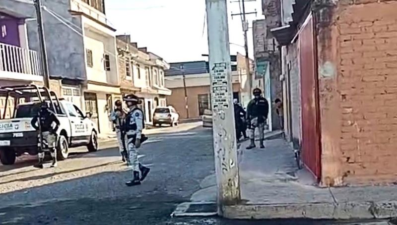 Coche incendiado en Celaya