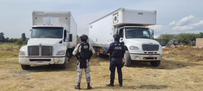 Tractocamiones asegurados