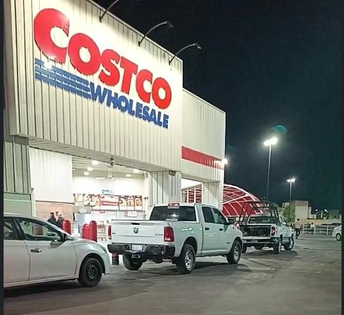 Costco Celaya asaltado