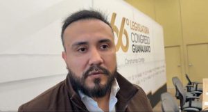 Diputado José Salvador Tovar Vargas.