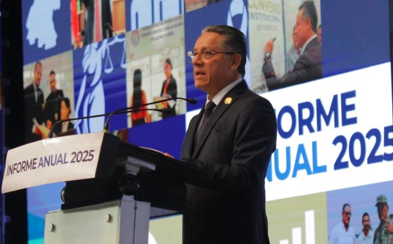 Gerardo Vázquez Alatriste, fiscal general del estado.