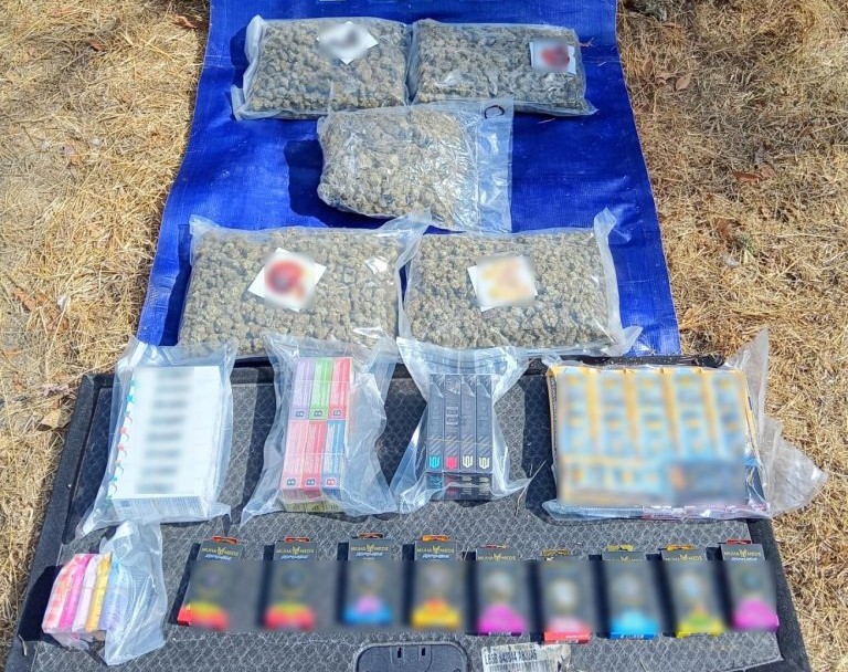 Marihuana y vapeadores.