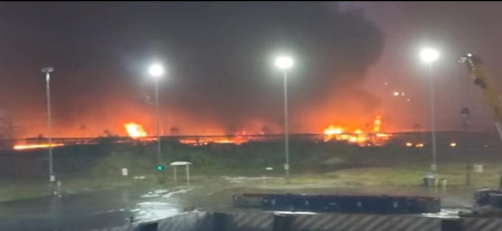 Incendio registrado en la refinería Dos Bocas.