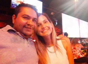 Isabel Ascevedo Mercado, alcaldesa de Jerécuaro, y su esposo, Eduardo Olvera García.