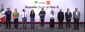 Ricardo Monreal y coordinadores parlamentarios del PVEM y del PT.