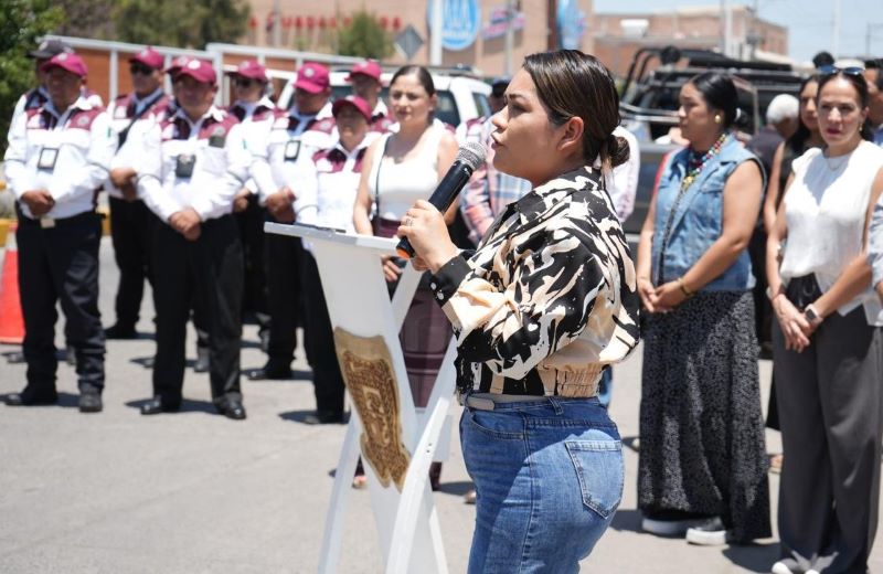 Alcaldesa Cinthia Teniente Mendoza.