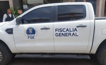 Camioneta de la FGEG