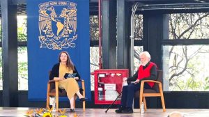 Mary Frances Rodríguez y David Harvey.
