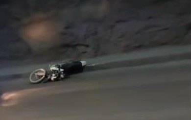 Motociclista muerto
