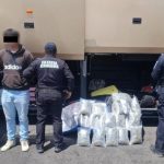 Más de 23 kilos de marihuana llevaba en dos maletas pasajero de autobús foráneo