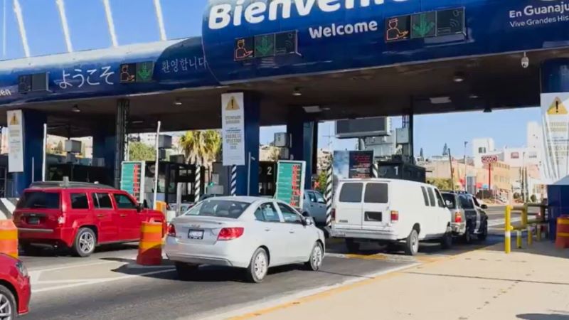 Caseta de cobro autopista Guanajuato-Silao.