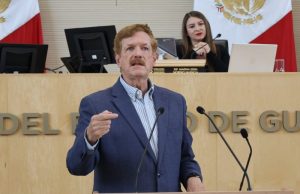 Diputado Juan Carlos Romero Hicks.