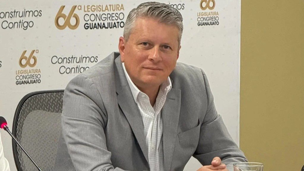Diputado Ricardo Ferro Baeza, presidente de la Junta de Gobierno.