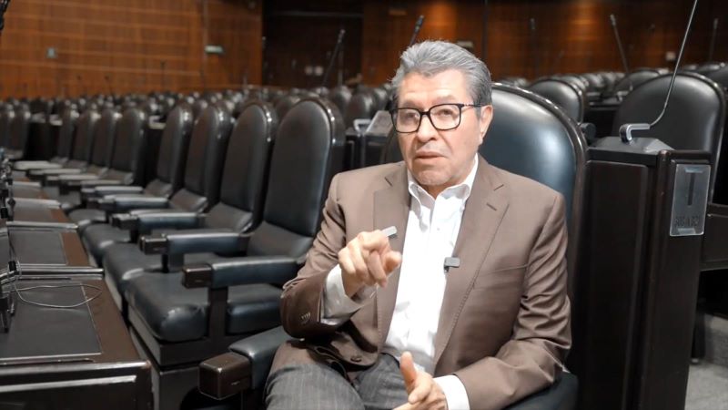 Diputado Ricardo Monreal.