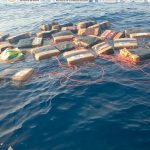 En aguas del golfo de Tehuantepec la Marina asegura dos toneladas de cocaína