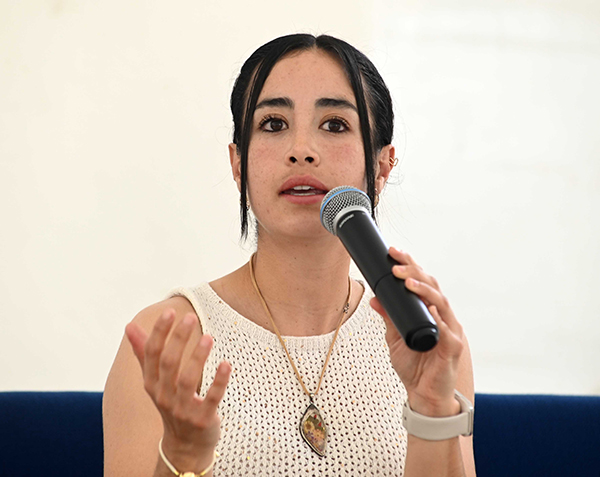 Katia Itzel García Mendoza, primera arbitra mexicana en un mundial de futbol varonil.