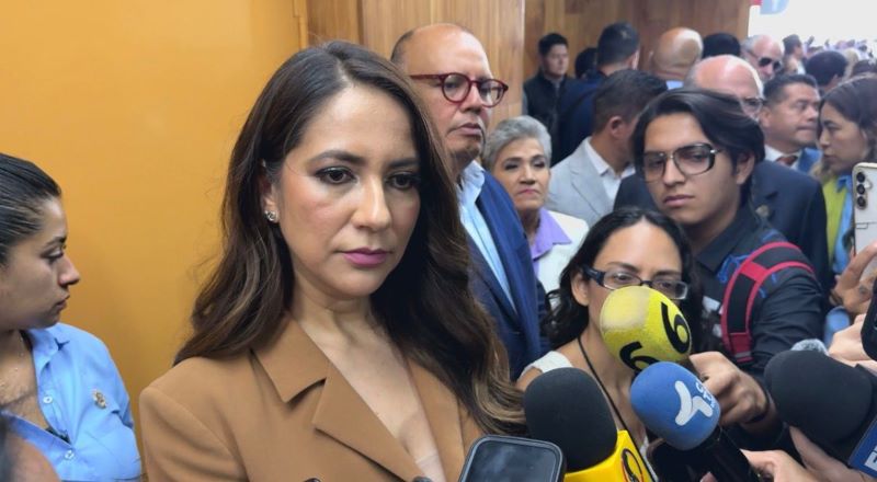Libia Denisse García Muñoz Ledo, gobernadora de Guanajuato.