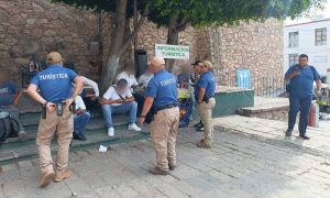 Operativo contra guías piratas