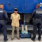 Asegura la PEC más de mil dosis de presunta marihuana a pasajero de autobús en Salamanca 