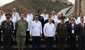 Autoridades penitenciarias.