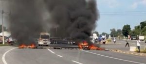 Bloqueo de la carretera Celaya Juventino Rosas
