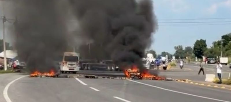 Bloqueo de la carretera Celaya Juventino Rosas