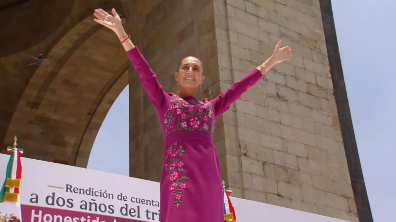 Claudia informe 2 años de triunfo