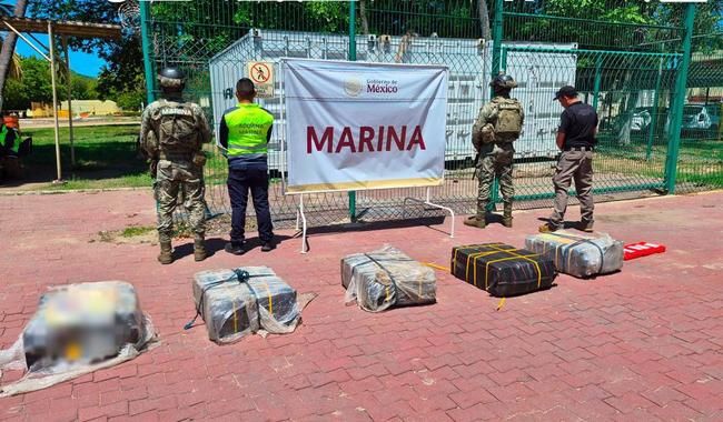 Cocaína asegurada en el puerto de Colima.