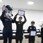 Por primera vez en su historia, las FSPE nombraron policías honoríficos a dos menores de edad