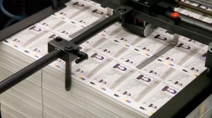 Producción de credenciales para votar.