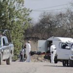 El cuerpo sin vida de un hombre con los ojos vendados y alambre alrededor del cuello se localizó en Silao